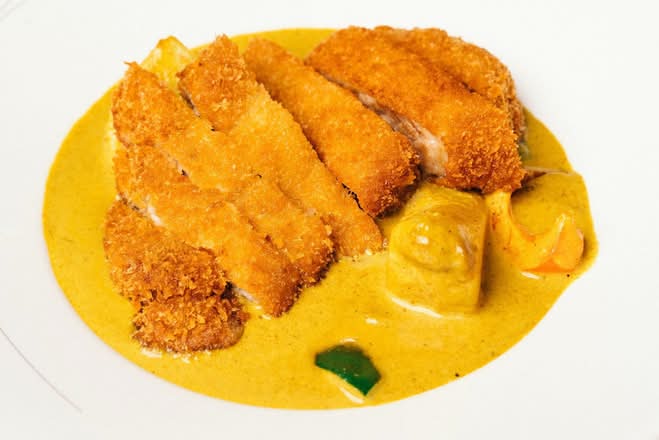 Curry Pork Chop Cutlet (咖哩吉列豬扒)